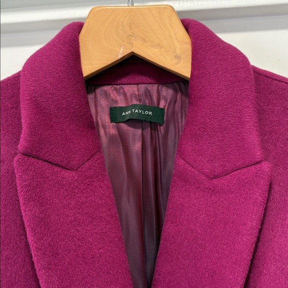 ANN TAYLOR Wool Blend Long Chesterfield Coat Magenta Purple Size Medium - Picture 9 of 14